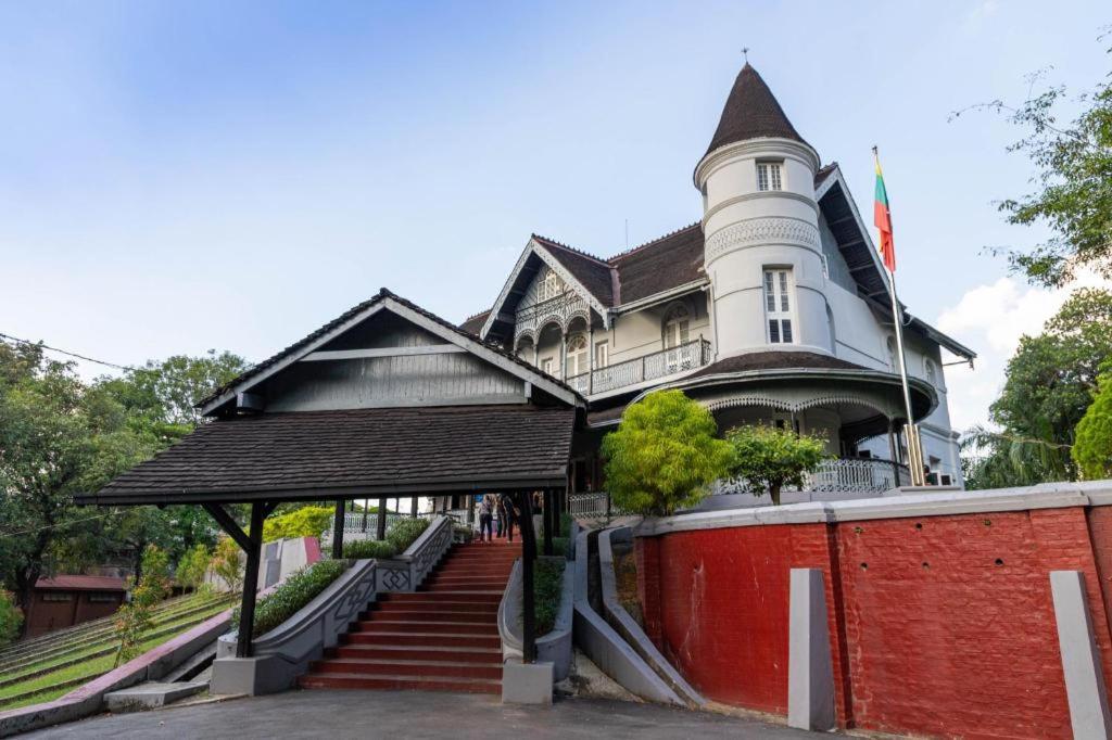 Asian Smile Hotel Янгон Экстерьер фото