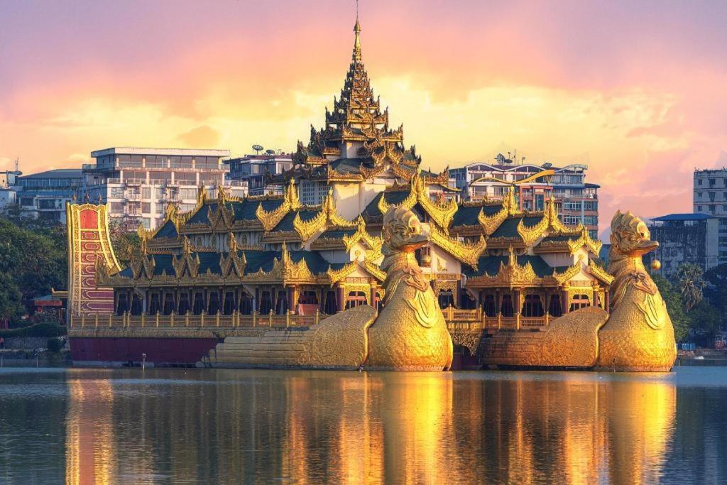 Asian Smile Hotel Янгон Экстерьер фото