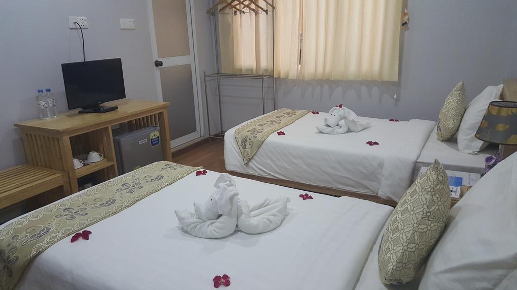 Asian Smile Hotel Янгон Экстерьер фото