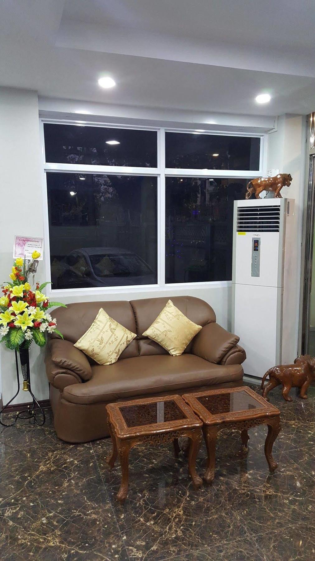 Asian Smile Hotel Янгон Экстерьер фото